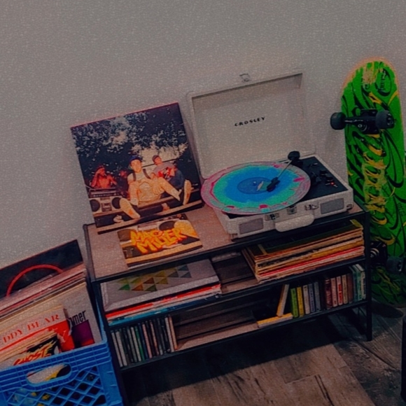 Meet your Posher, Amanda - Picture 13 of 15